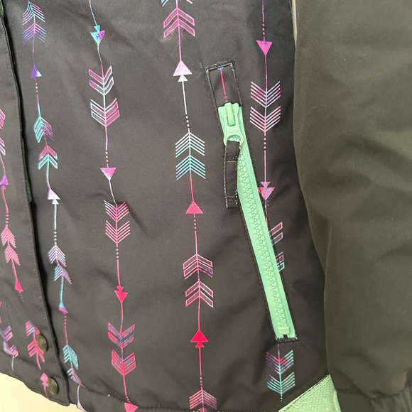 Aperture women’s black snowboard jacket size medium. - Picture 9 of 12